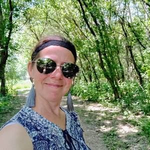 Meet your Posher, Beth